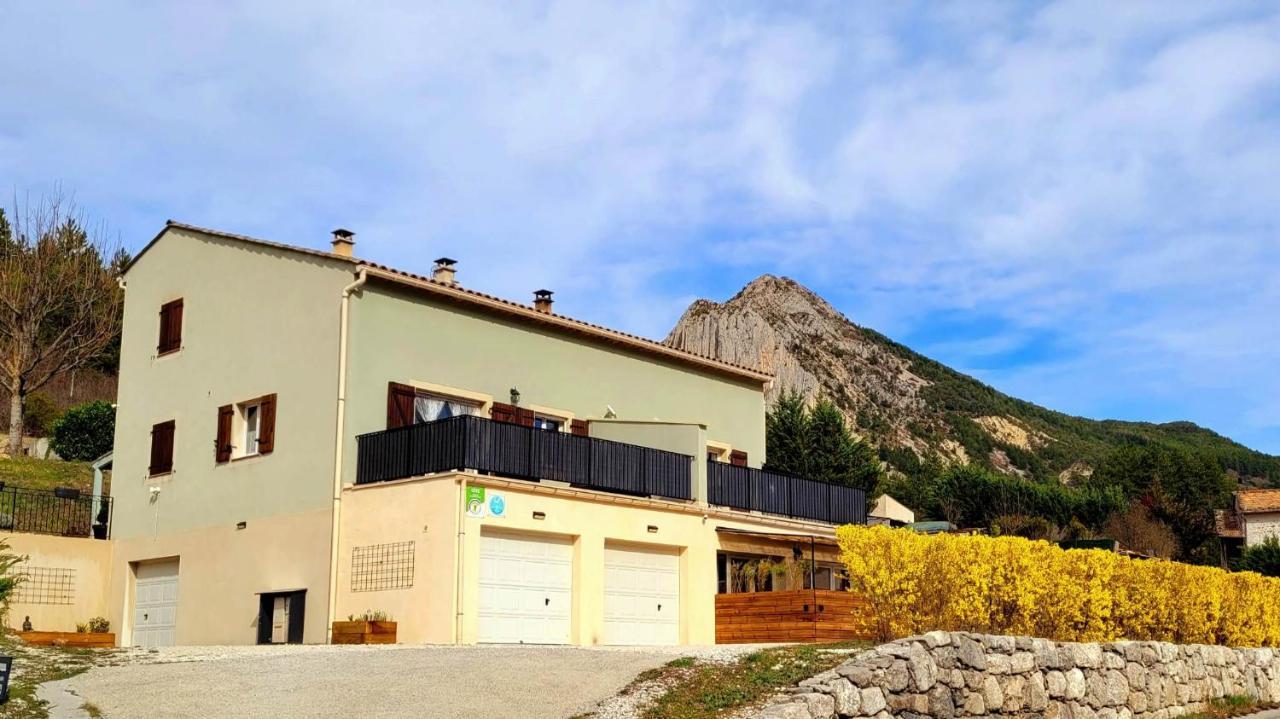 Entre Ciel Et Verdon Castellane Eksteriør billede